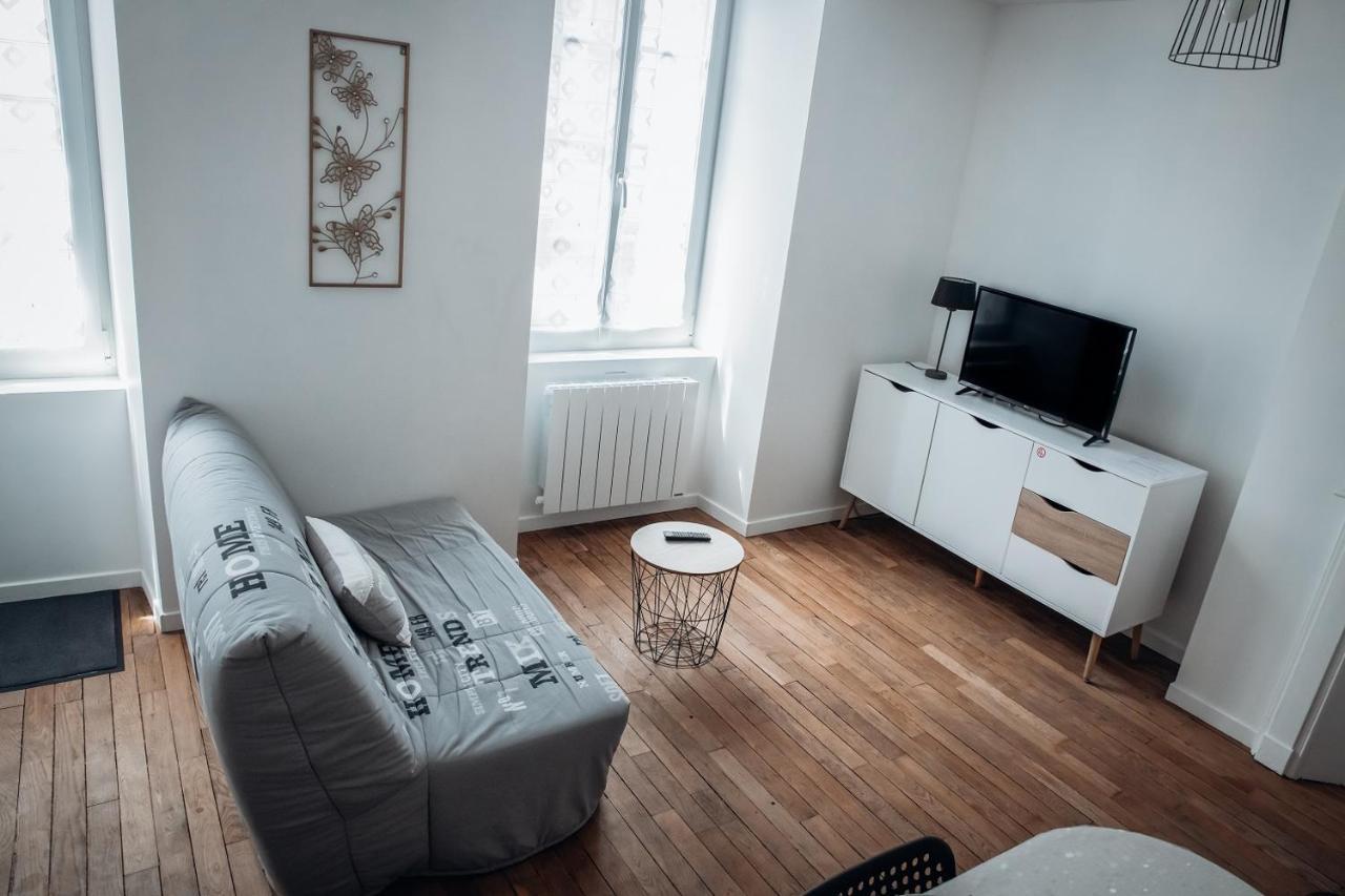 Spacieux Neuf Et Lumineux Hyper Centre Apartment Ernee Luaran gambar