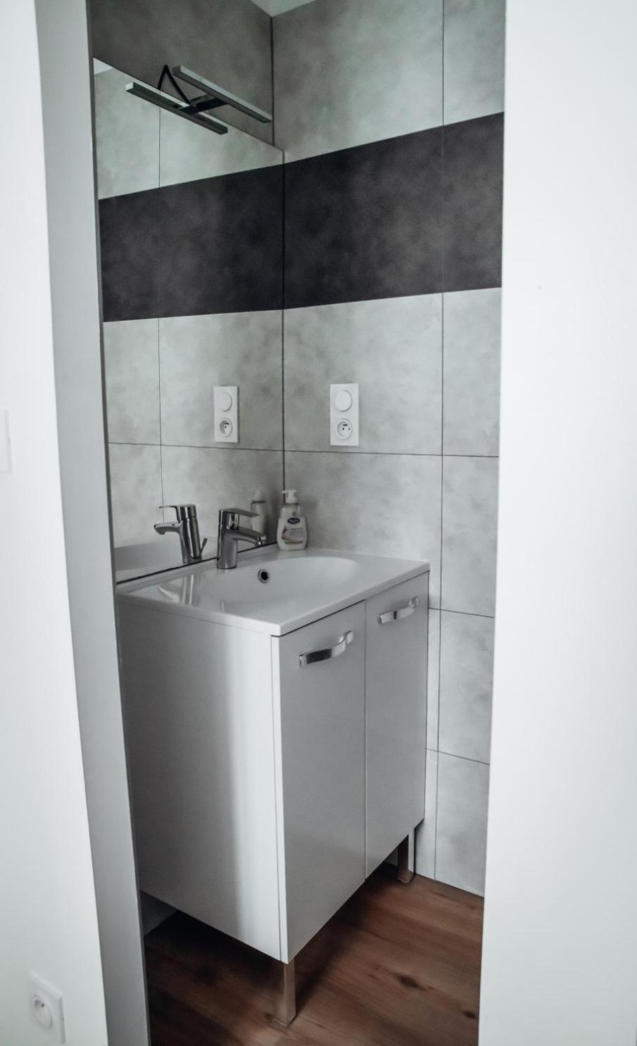 Spacieux Neuf Et Lumineux Hyper Centre Apartment Ernee Luaran gambar